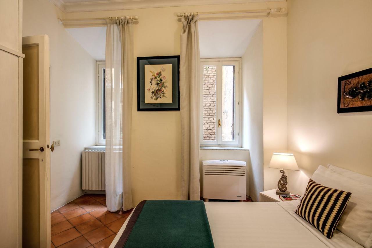 Colosseum Forum Apartment Róma Kültér fotó