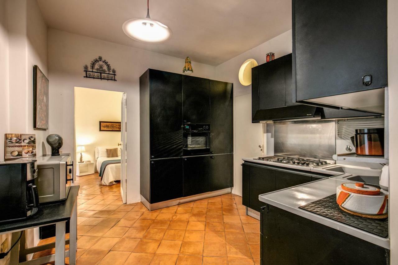 Colosseum Forum Apartment Róma Kültér fotó